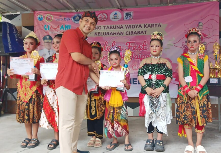 Seni Tari Jaipong Kembali Bersinar Lewat Merdeka Fest #3 Pasanggiri Jaipong Kota Cimahi 2025