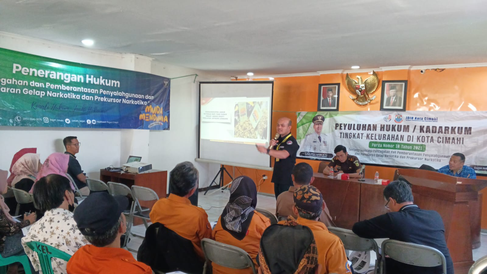 Penyuluhan Hukum di Kelurahan Cigugur Tengah Kecamatan Cimahi Tengah 2 Mei 2024 Penyuluhan Hukum di Kelurahan Cigugur Tengah Kecamatan Cimahi Tengah 2 Mei 2024